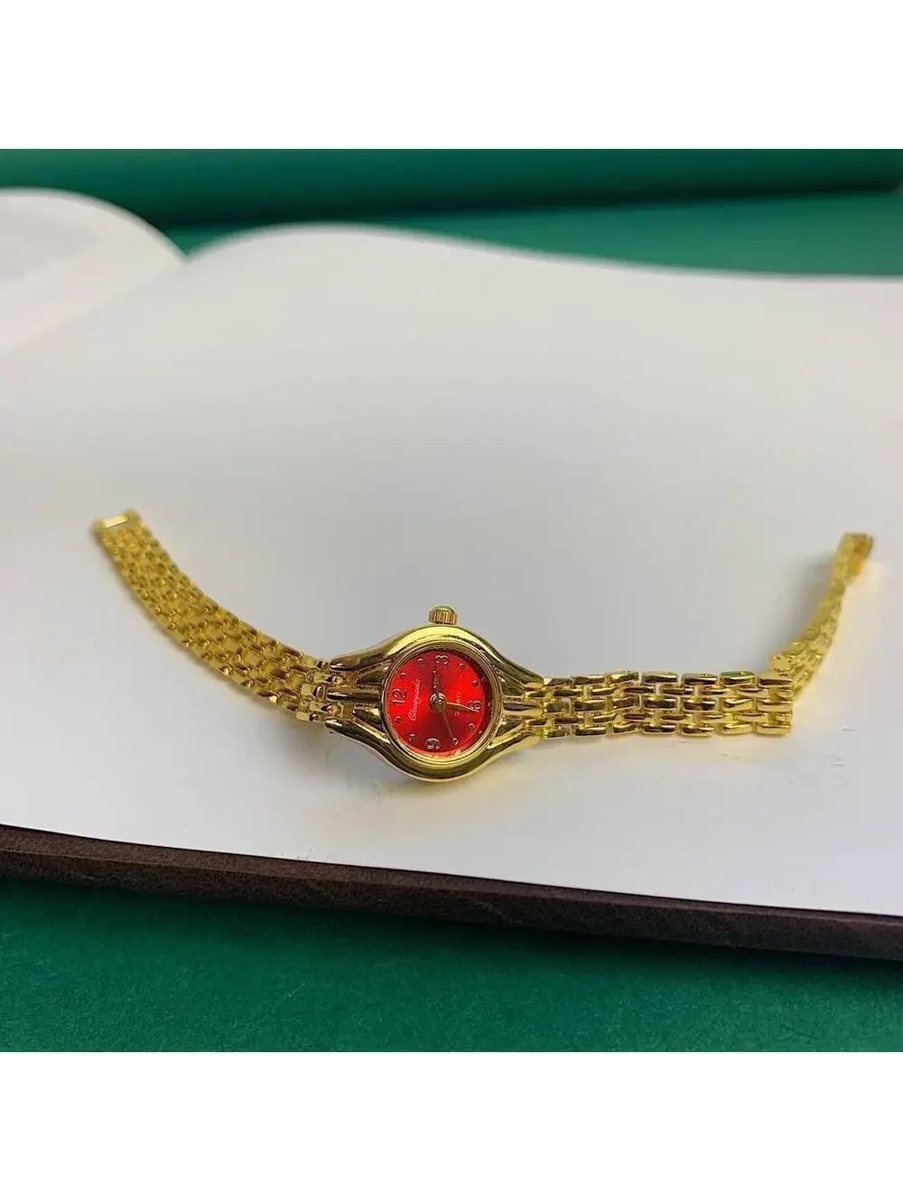 Minimalistic Gold And Red Face Round Dainty Stainless Steel Y2K 2000s
